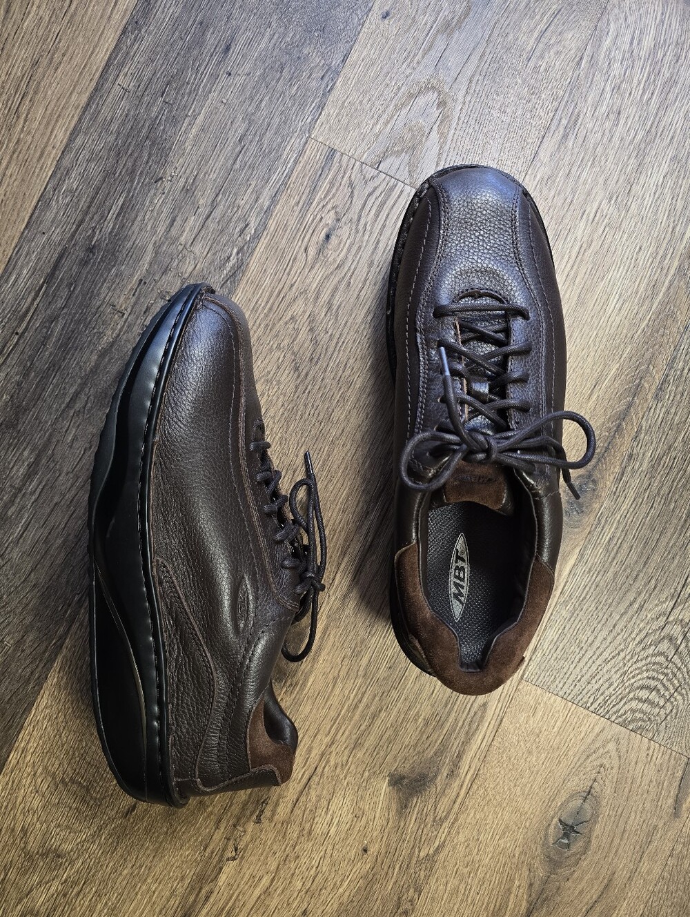 MBT Men's Leather Lace-Up Ajabu Oxford Rocker-Bottom Walking Shoes in Dark Brown